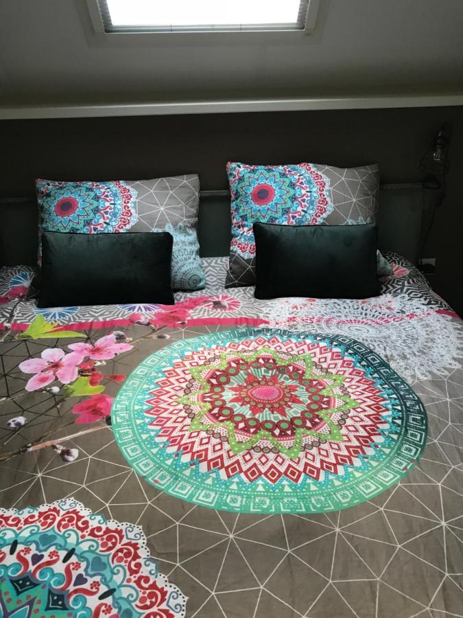 B&B Zaligheid Zwaluwe Εξωτερικό φωτογραφία